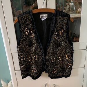 Effect sz S Bintage Black and Gold Embroidered Vest Velvety euc